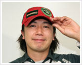 ���� �p��